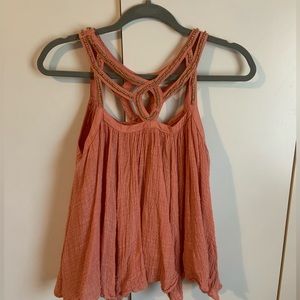 Pink tank top